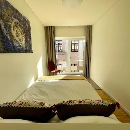 Edificio Senhoras Da Casa - Old Town With Balcony אבאירו