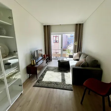 Edificio Senhoras Da Casa - Old Town With Balcony אבאירו