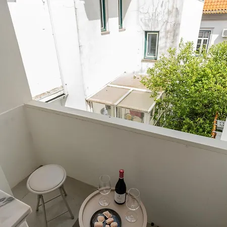 Edificio Senhoras Da Casa - Old Town With Balcony Daire *