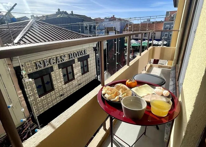 Edificio Senhoras Da Casa - Old Town With Balcony 아파트 *